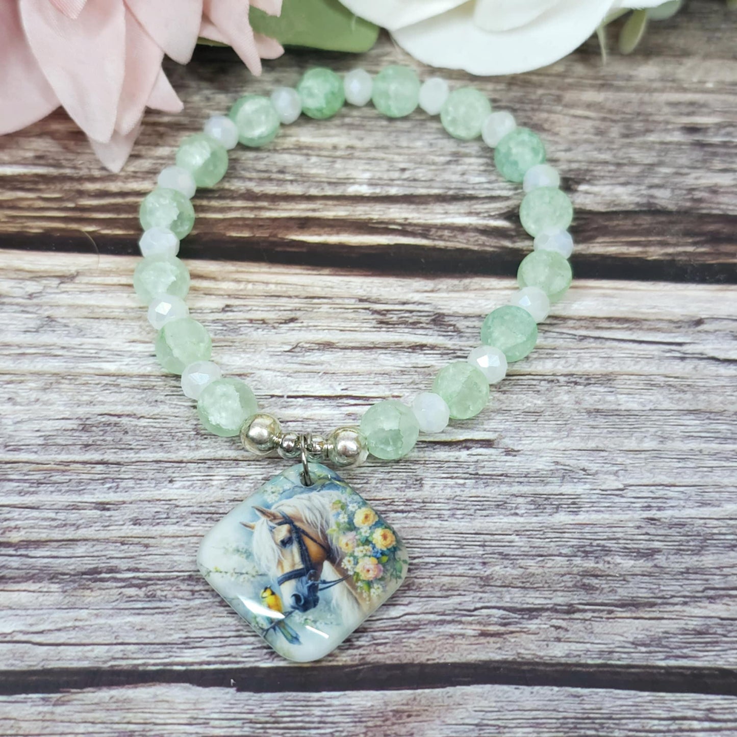 17cm Handmade Beaded Bracelet with Unique Charm – Glass or Gemstone Beads (65a)