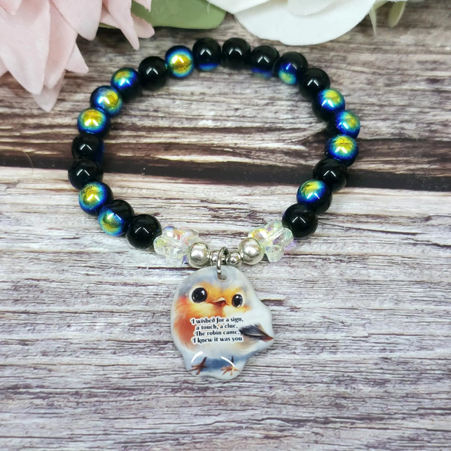 16cm Robin Handmade Beaded Bracelet with Unique Charm – Glass or Gemstone Beads (82a)