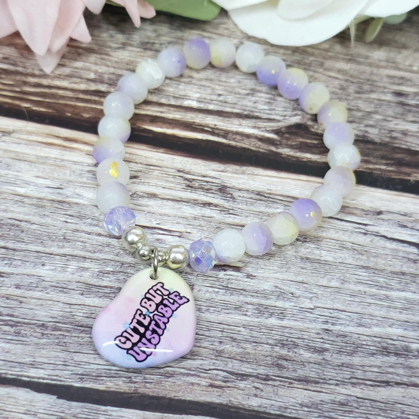 17cm Handmade Beaded Bracelet with Unique Charm – Glass or Gemstone Beads (64a)