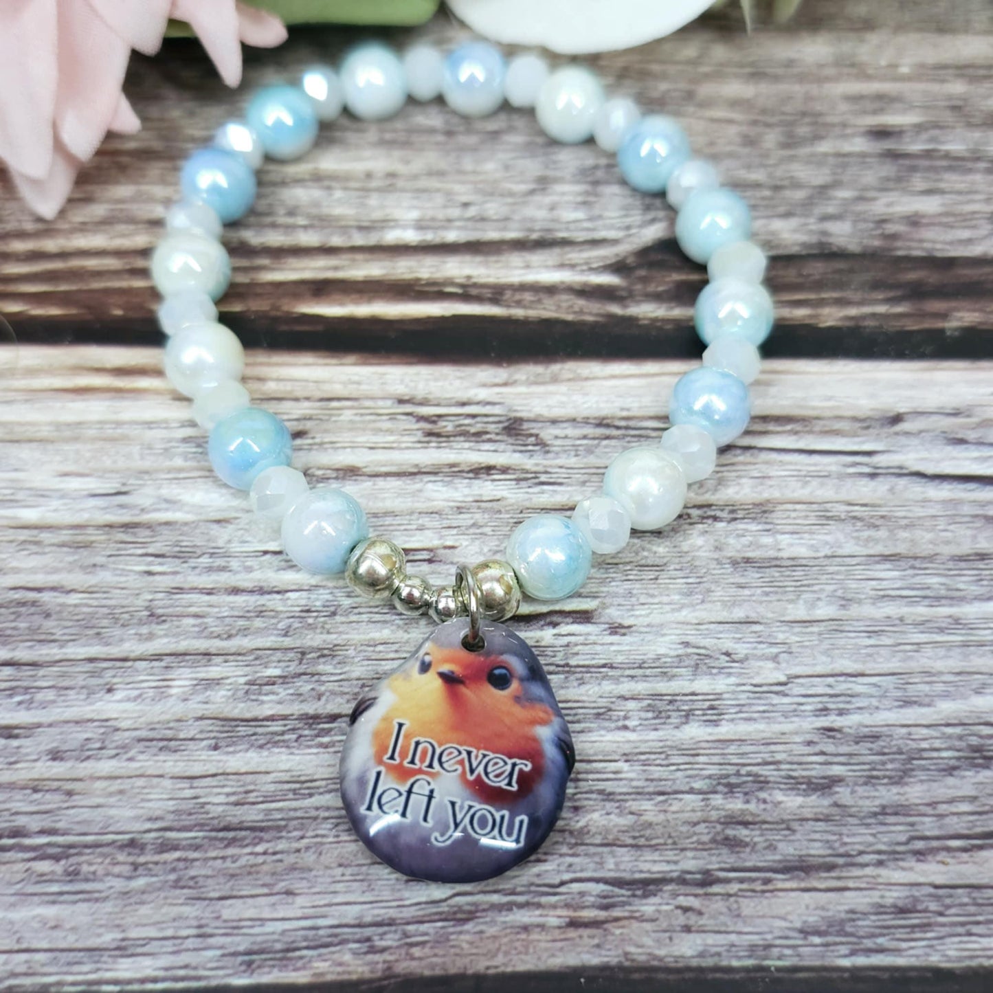 17cm Robin i never left you Handmade Beaded Bracelet with Unique Charm – Glass or Gemstone Beads (116a)