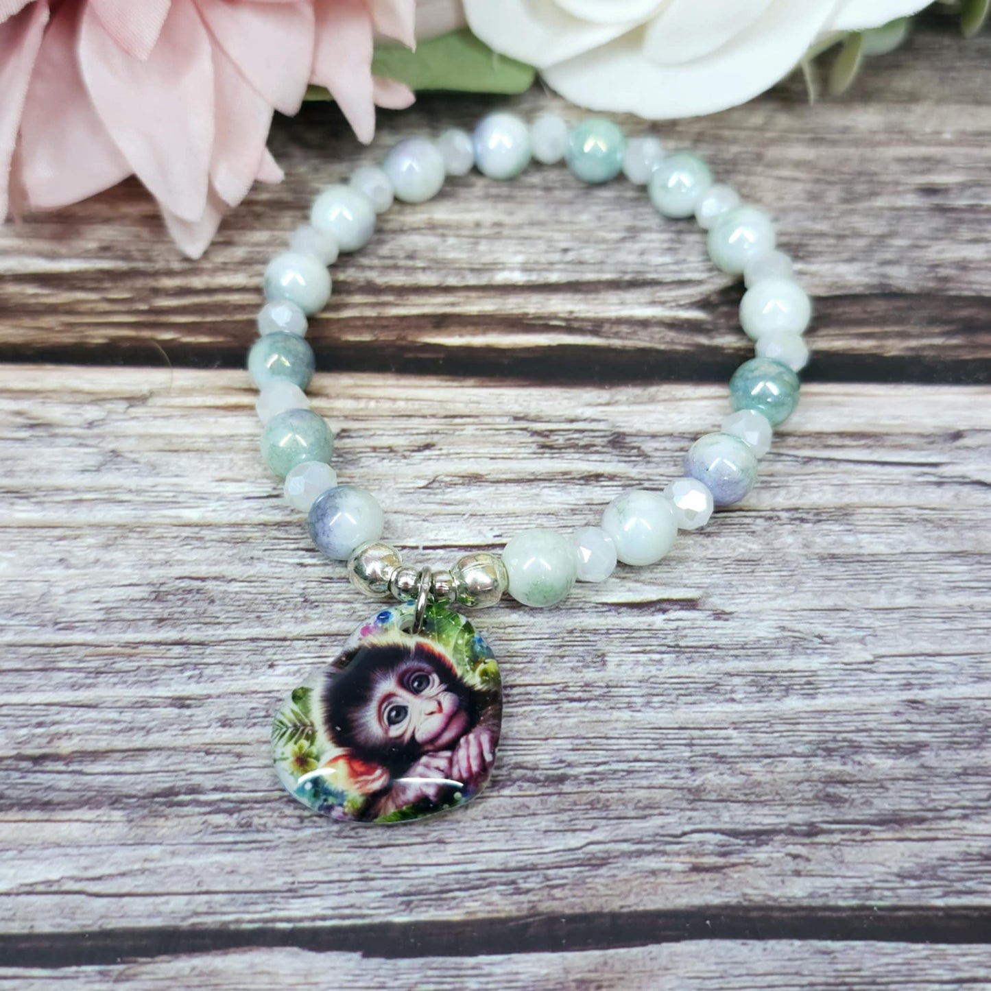 17cm Monkey Handmade Beaded Bracelet with Unique Charm – Glass or Gemstone Beads (125a)