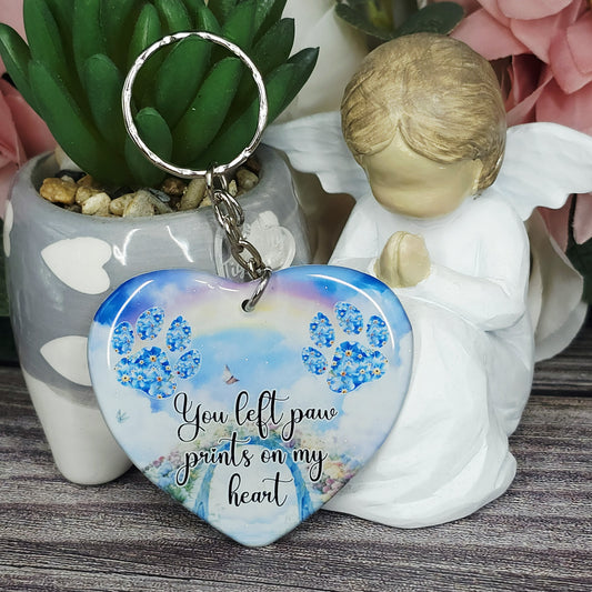 you left paw prints on my heart, heart shaped keyring keepsake