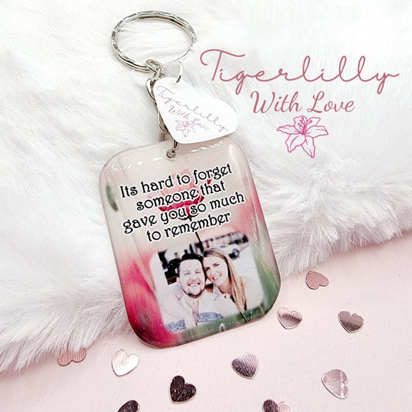 its hard to forget someone personalised photo keyring, verse keyring, keepsake